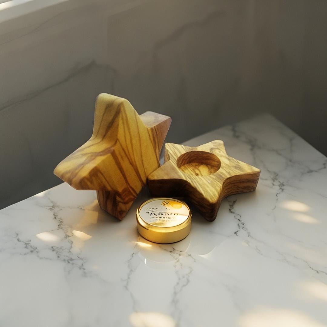 Star-Shaped Olive Wood Candle Holders - Handmade Tea Light Holders - Elegant Home Decor
