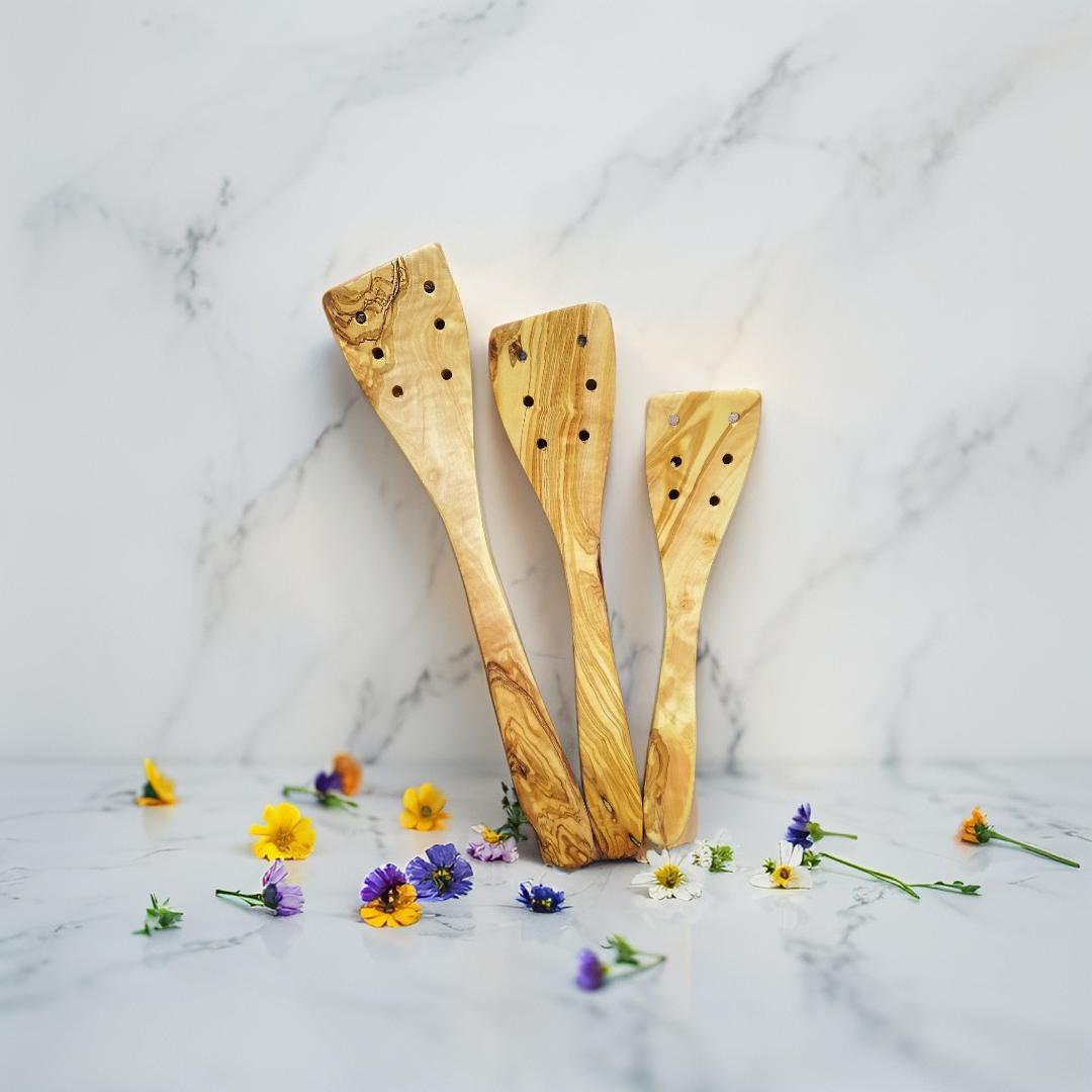 wooden spatula with holes , kitchen Spatula , wooden Utensil , wooden gift,christmas gift, birthday gift, gift for her, gift for him,